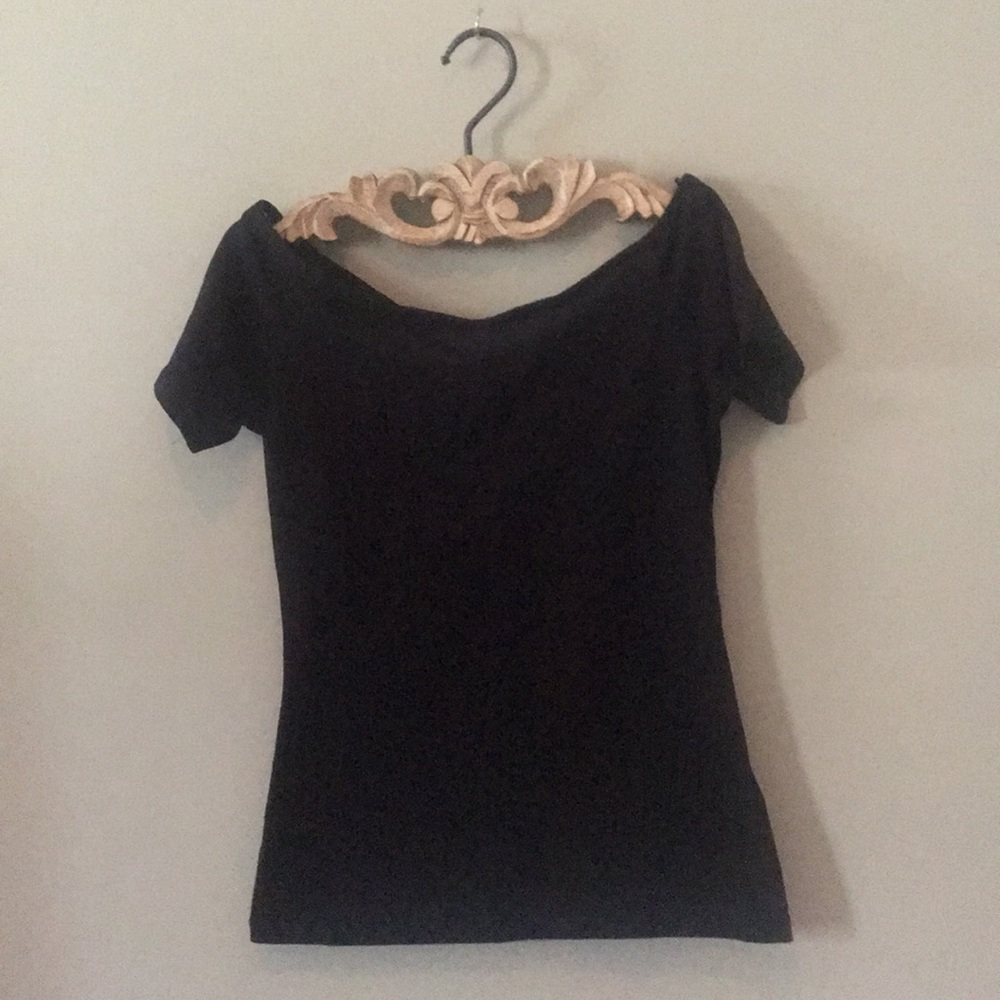 off the shoulder black t